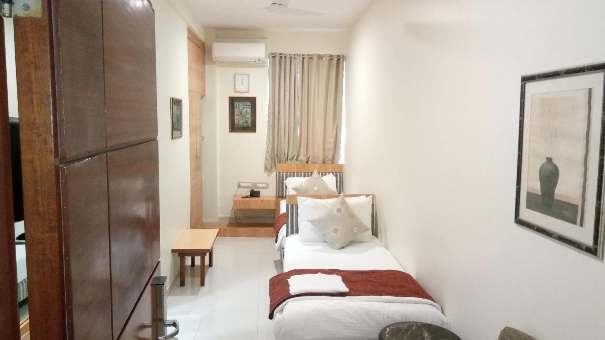 Bentley Hotel Marine Drive Βομβάη Εξωτερικό φωτογραφία